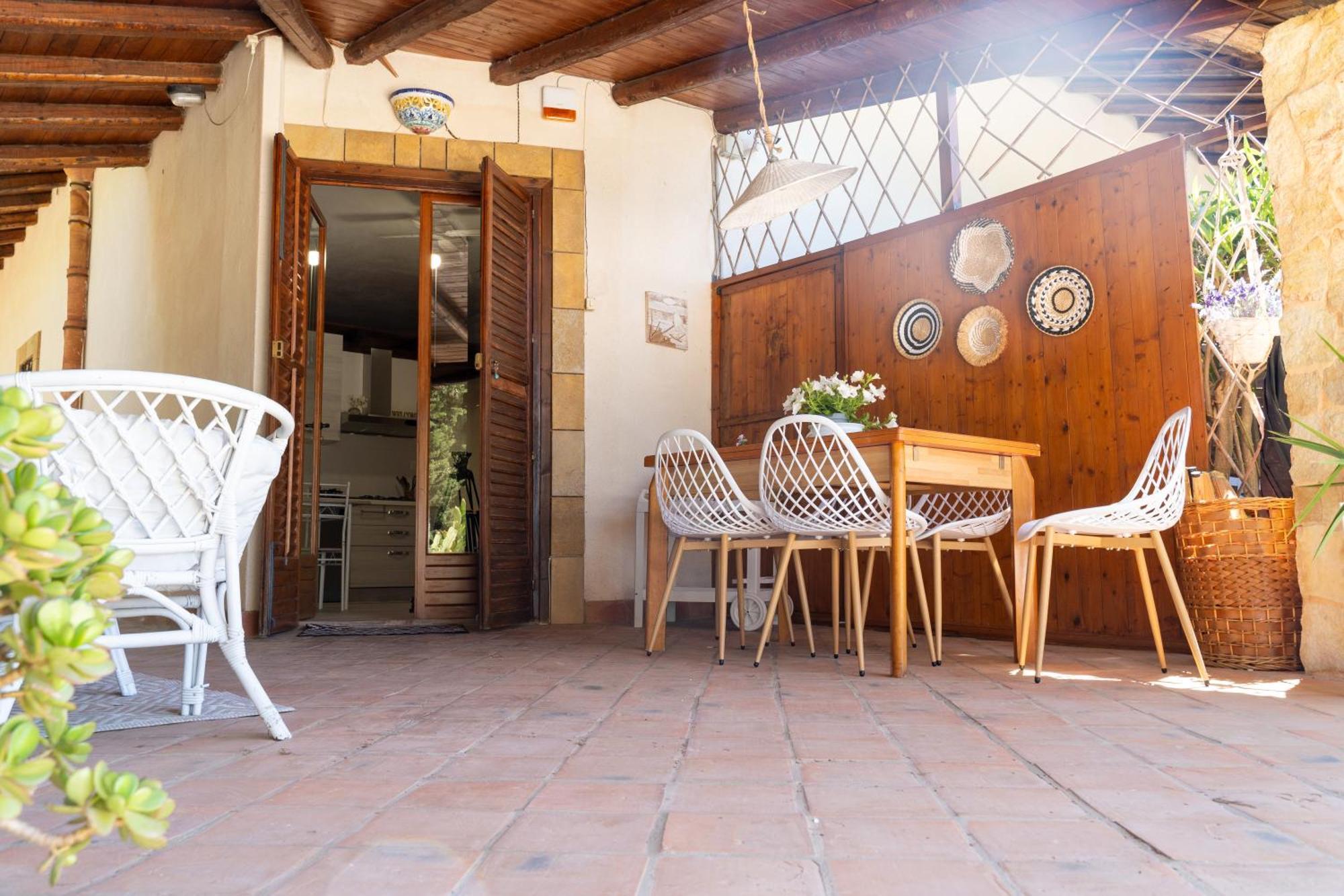 Casa Vacanze Verdemare Con Piscina 리베라 외부 사진